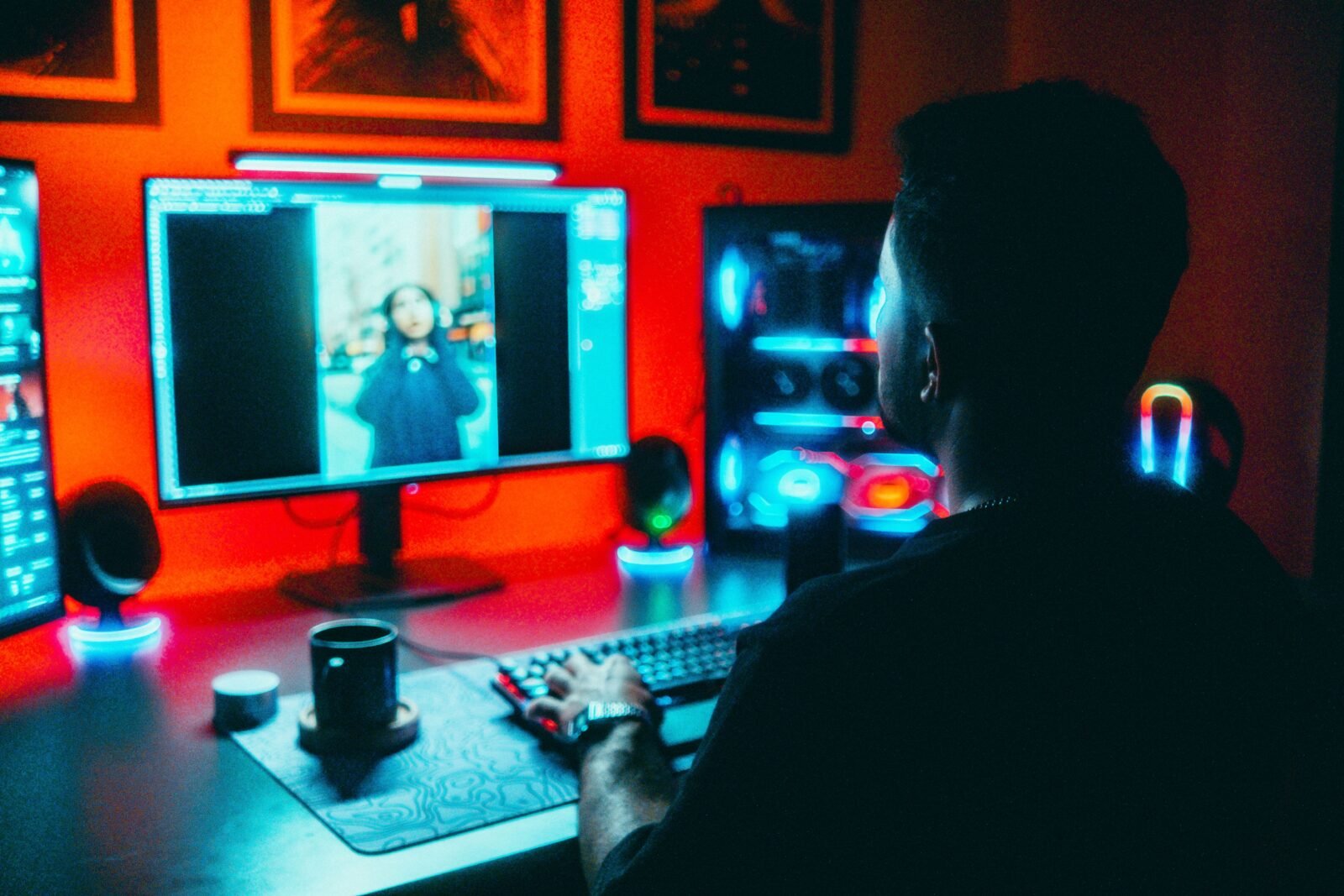 Modern Streaming Hub