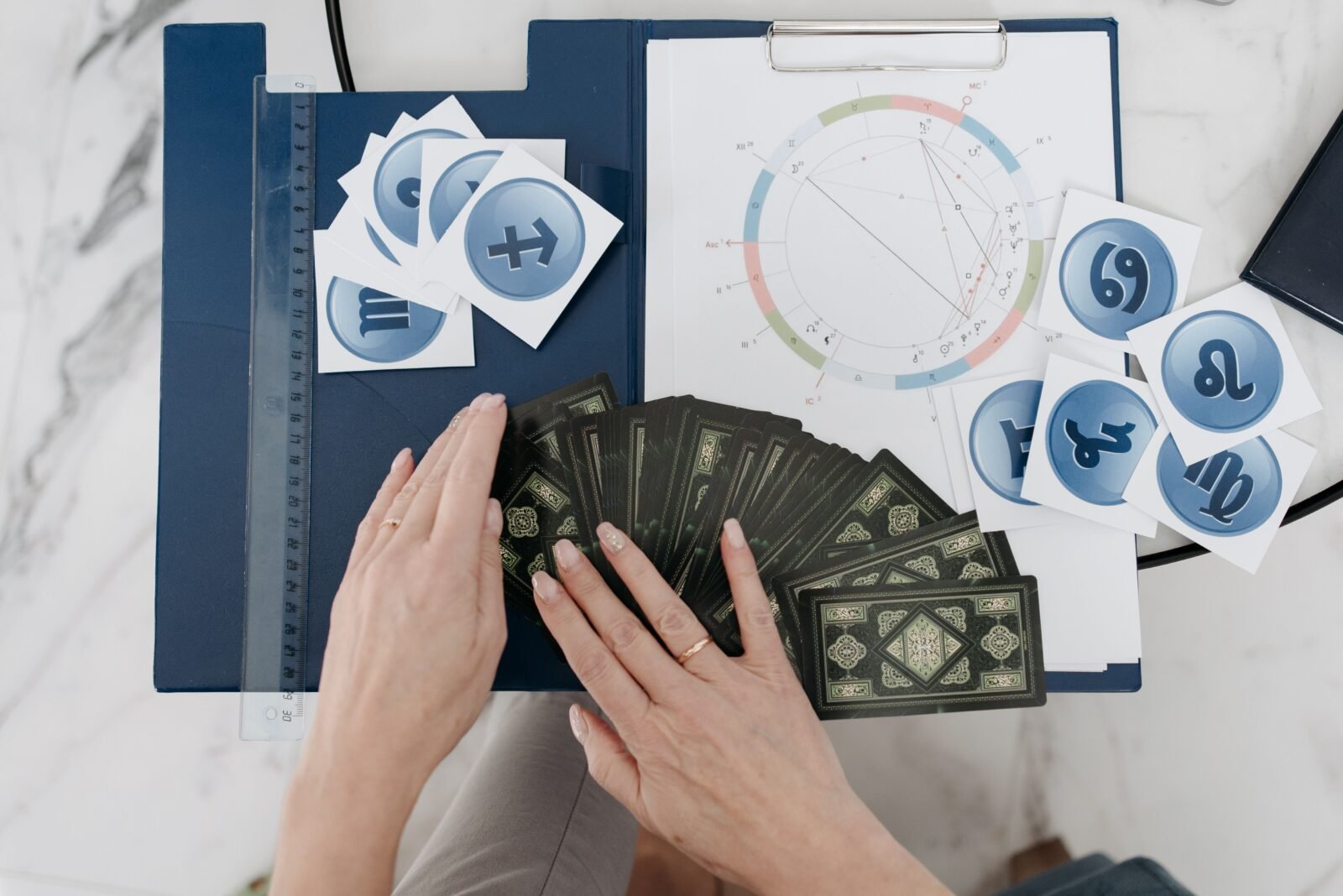 Tarot Cards and Astrology Symbols